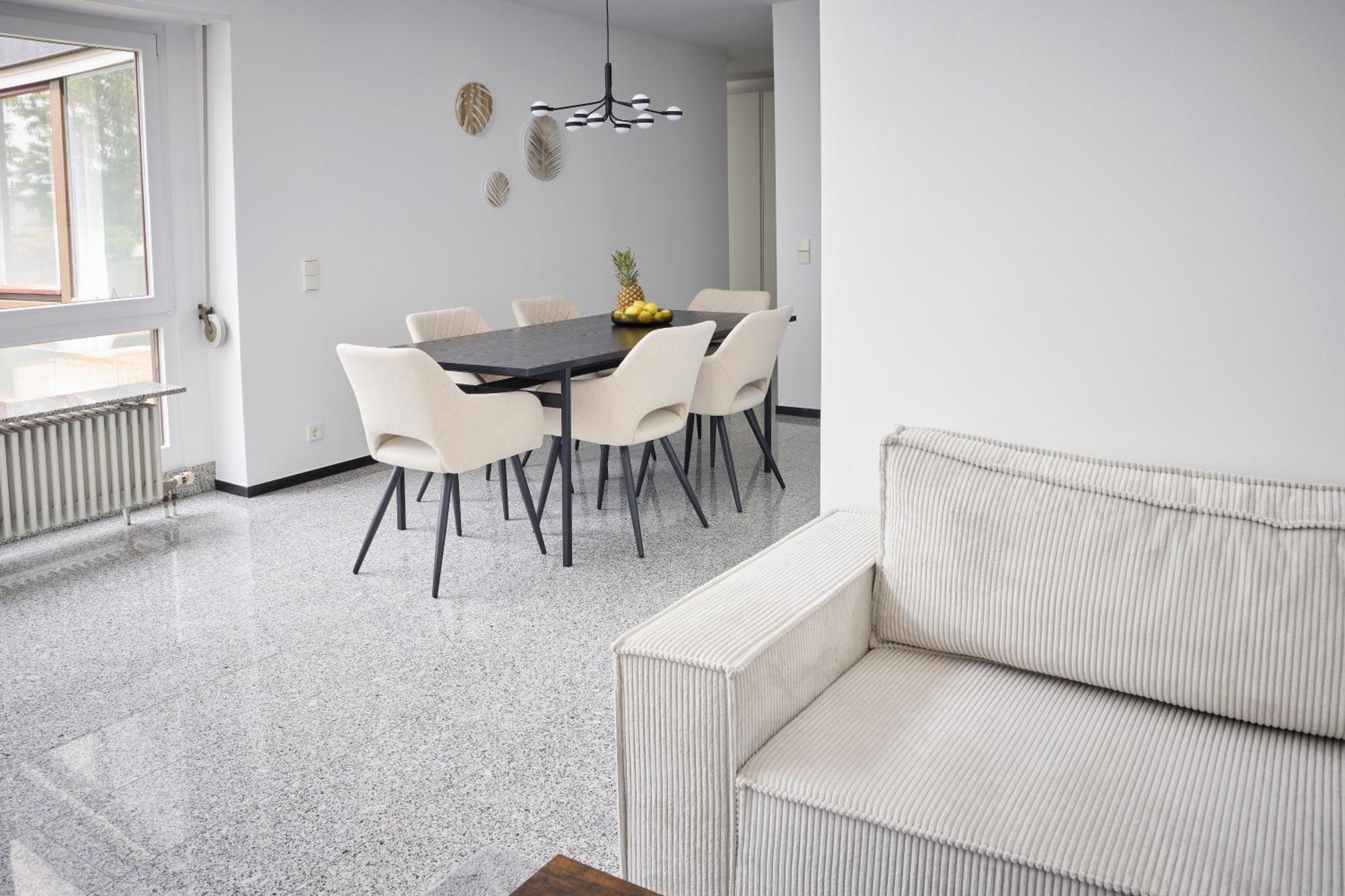 Idee Living: Penthouse Mit Parkplatz Apartment *